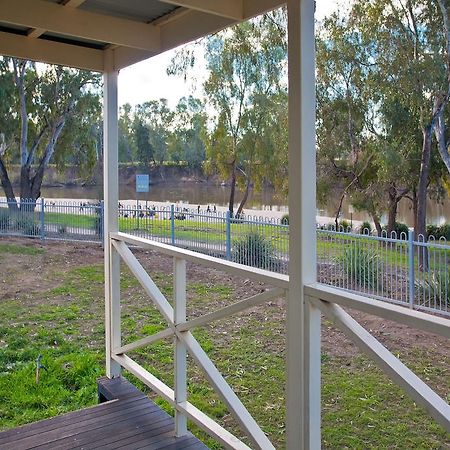Wagga Wagga Beach Caravan Park酒店 外观 照片